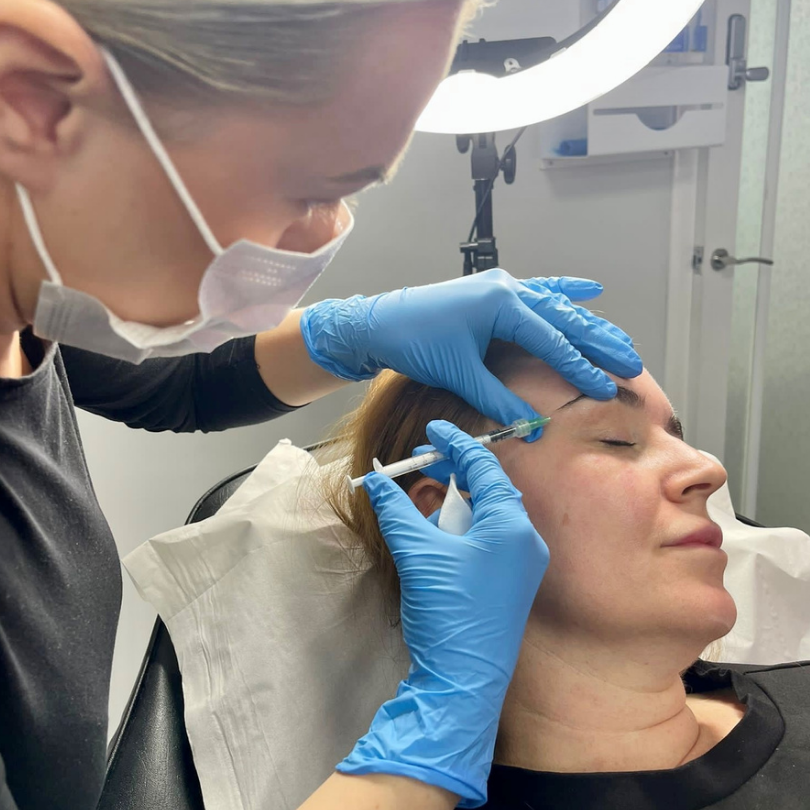 Advanced Skin Boosters (Jalupro/Sunekos/Toskani/Profhilo)